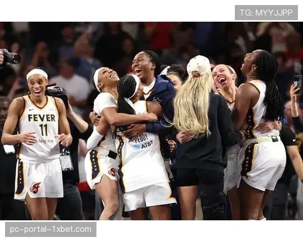 亚特兰大梦想上赛季30胜14负常规赛第三，季后赛首轮不敌狂热